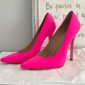 Pink Pumps 7.5 Worn once.